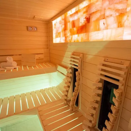 Sauna Near Centre/airport Apartment *
